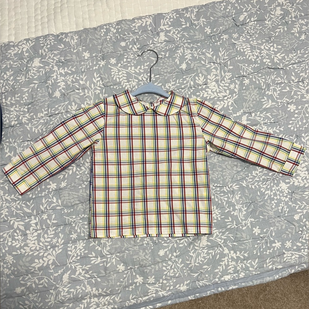 Little English Peter Pan Shirt size 24 months